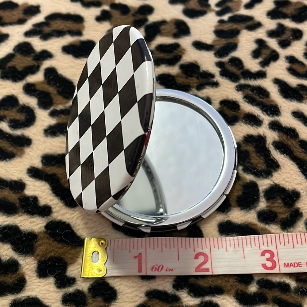 CHECKERED 🏁 Compact Pocket Mirror Purse Black White Checkerboard Vans Beauty - Picture 5 of 14